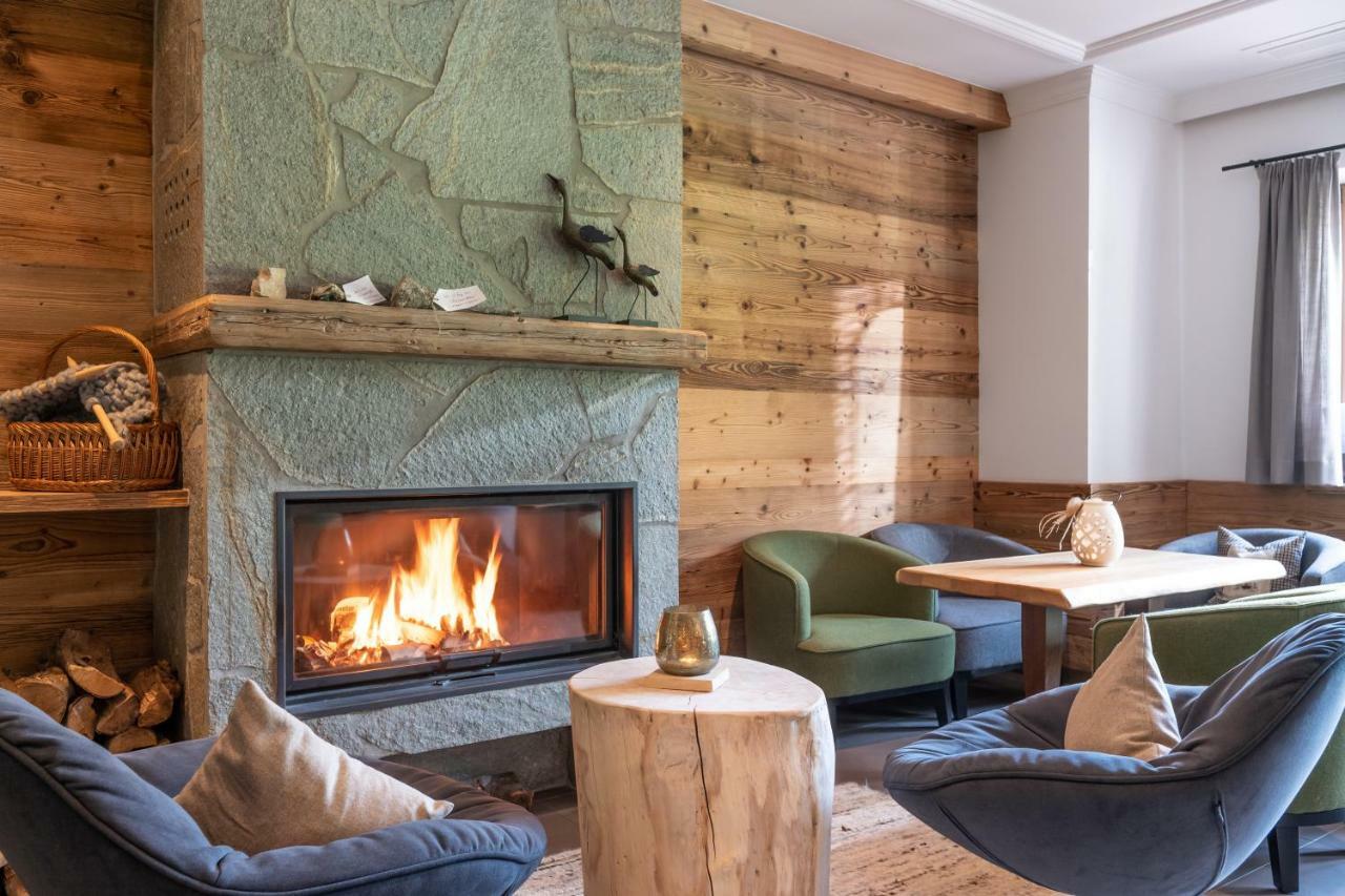 Natur- & Wanderhotel Tuxertal Extérieur photo